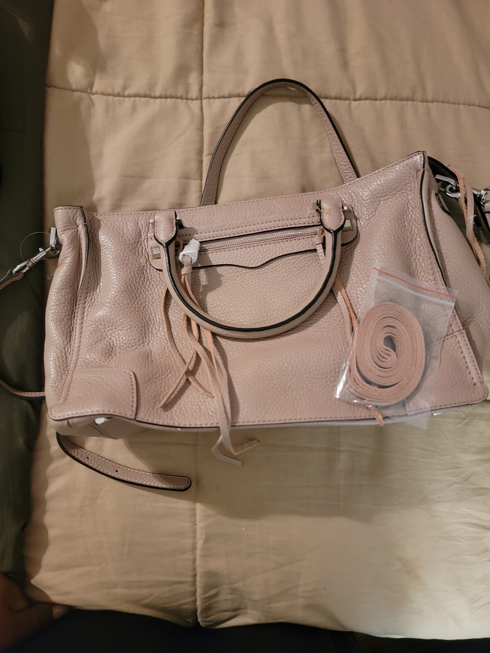 Women’s Blush Pink Leather Tote Bag